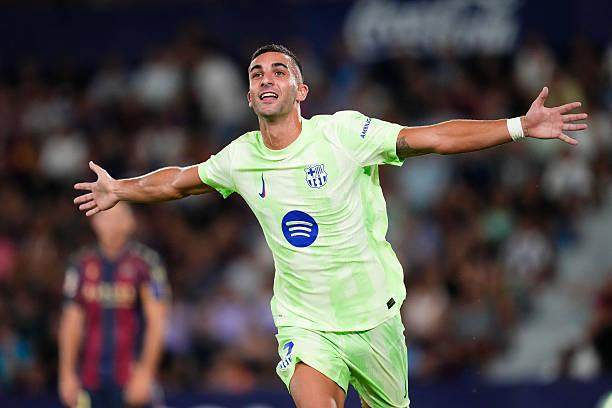 开云体育官网-【西甲】佩德里世界波！巴萨让二追三绝杀莱万特