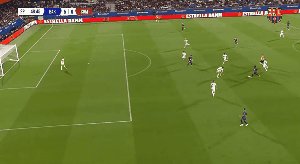 【甘伯杯】巴萨5比0科莫 费尔明、亚马尔皆双响