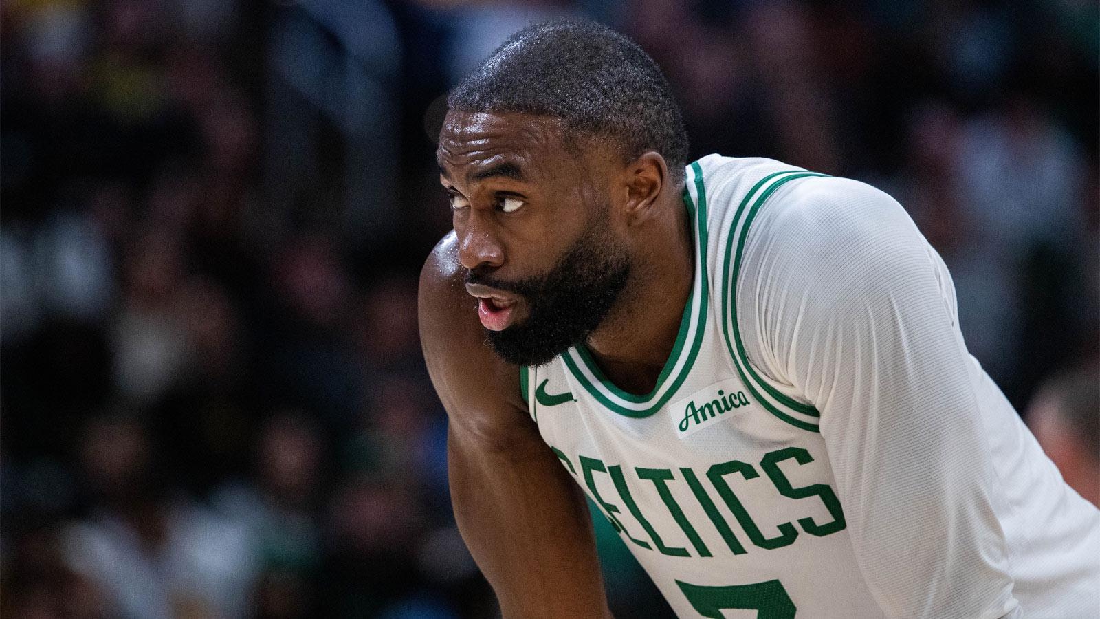 开云-求罚款如愿以偿，凯尔特人杰伦·布朗因辱骂裁判被罚35,000美元