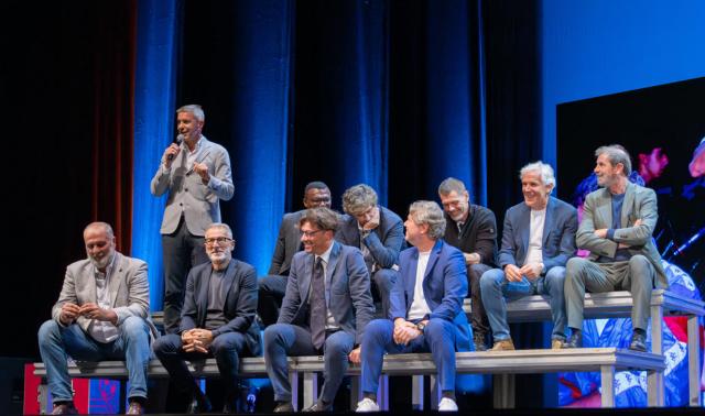 30年后传奇再聚，卡佩罗的不败米兰有何秘密？