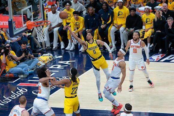 1715678352088003288.png 开云APP-布朗森VS哈利伯顿,全明星后卫对决为何不见硝烟?