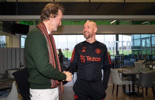 1718152417588000863.jpg 开云-滕哈赫留任!曼联确定要“走对的路而不是跑错的路”