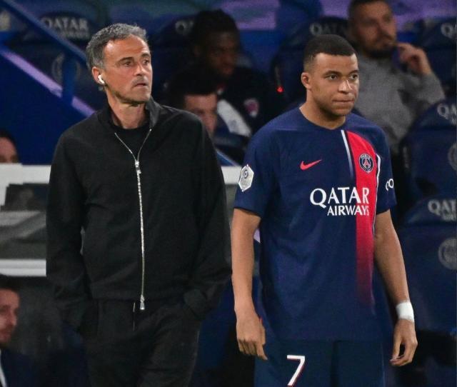 开云体育官网-王勤伯：巴黎强势冲击4冠王，恩里克“整活”获得认可