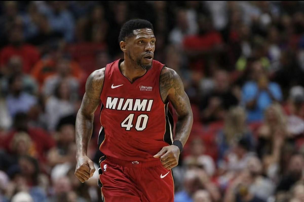 开云APP-小人物也会被记住！这6人非明星球员却得到球队认可 成功退役球衣