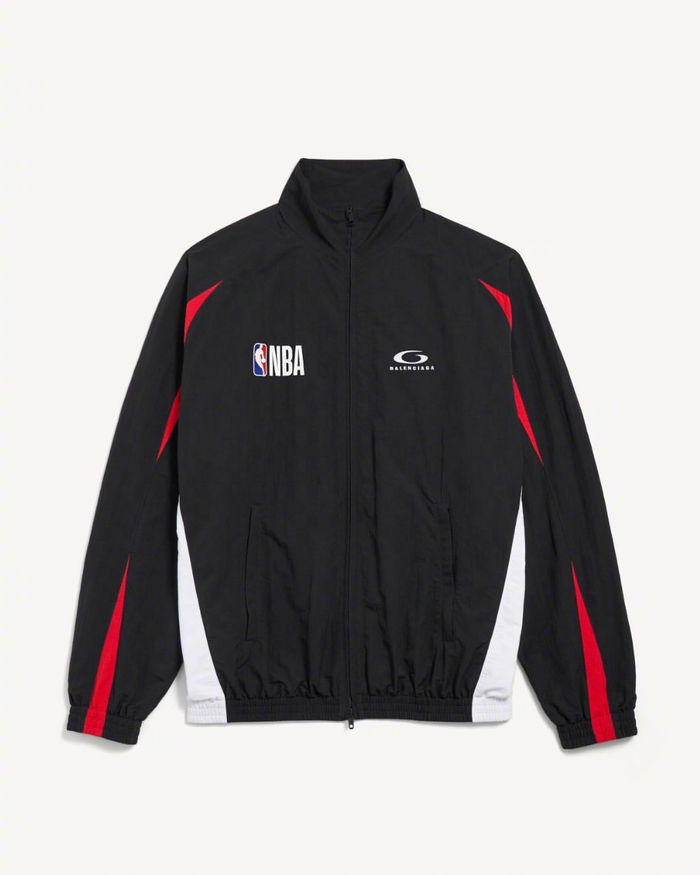 开云体育下载-巴黎世家与NBA联名系列正式发布|巴黎世家（Balenciaga）|newera|时尚_新浪体育_新浪新闻