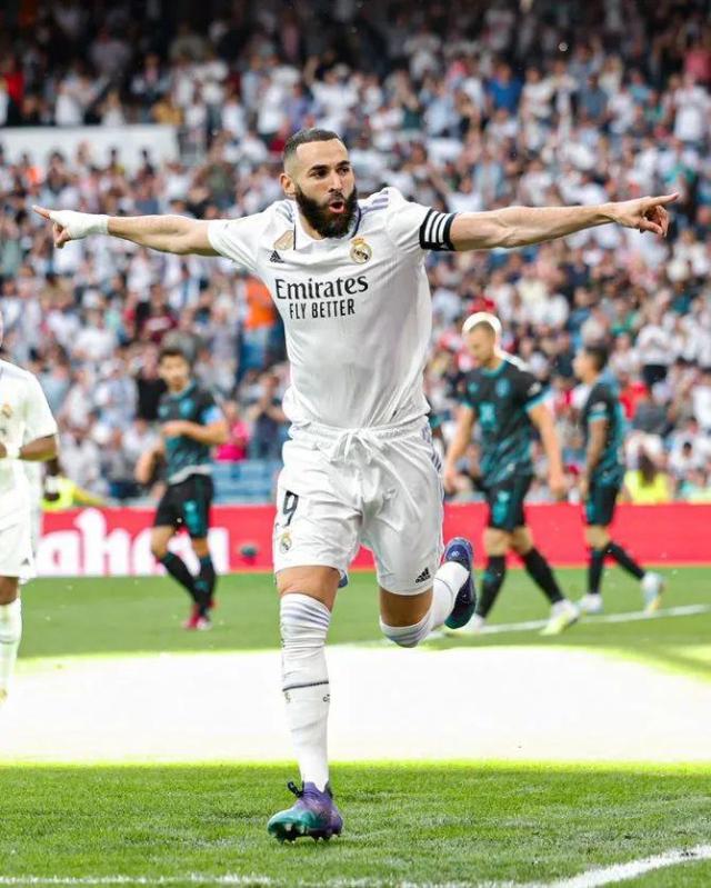 1682806225786022990.jpg 开云体育官网-【西甲】罗德里戈世界波本泽马戴帽,皇马主场取3分