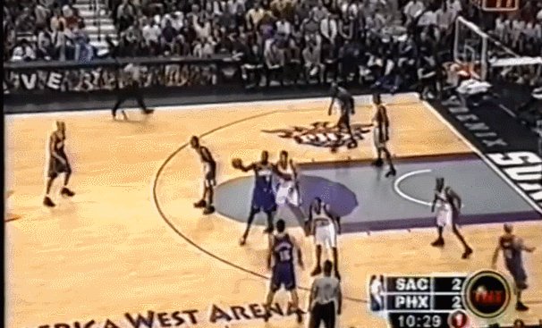 KAIYUN-时代先驱：现代内线雏形 韦伯的传球和比赛阅读