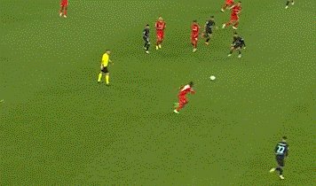 开云体育下载-【早报】莱万脚软！拜仁真对巴萨“血脉压制”？