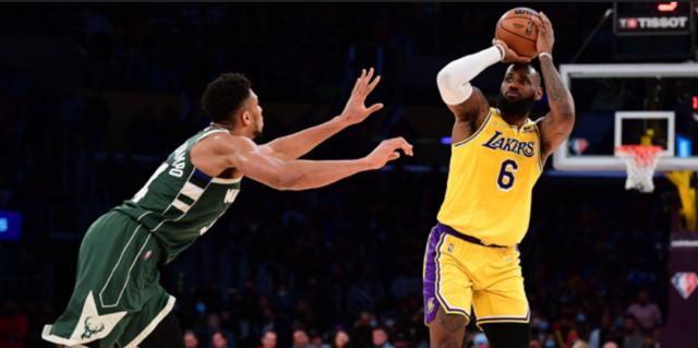 【观察】球星出手方式的衍变 字母哥不断丰富自我