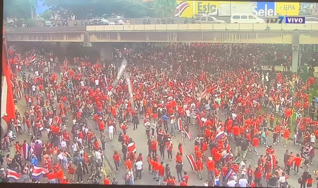 1655285347948058189.jpeg 开云体育下载-2002年起第5次晋级世界杯 看看哥斯达黎加的街头