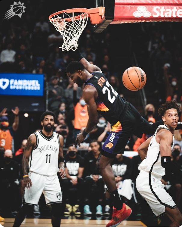 1643784439019041442.png 灯泡再相遇保罗收获完胜 太阳高歌猛进豪取11连胜