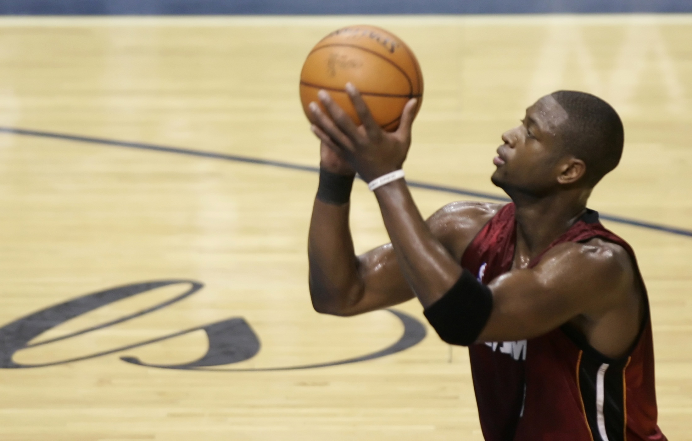 开云体育官网-总进球榜人均名人堂?老詹超天勾 保罗差5球进前40 三少库赞在列