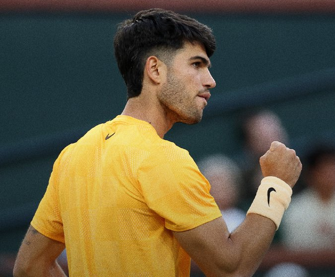 开云-德约燃尽遭逆转,阿卡抢七晋级,莱巴小白菜收大礼,大富复仇本本|德约科维奇|德雷珀|名将|冠军|捷克_新浪新闻