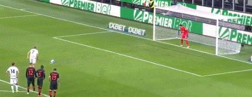 1634420590623070184.gif 开云体育下载-【意甲】莱昂+烈火替补造逆转 AC米兰先丢2球3比2胜