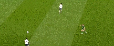 1619986330378039586.gif 开云-【英超】贝尔帽子戏法 孙兴慜传射 热刺4比0胜谢联