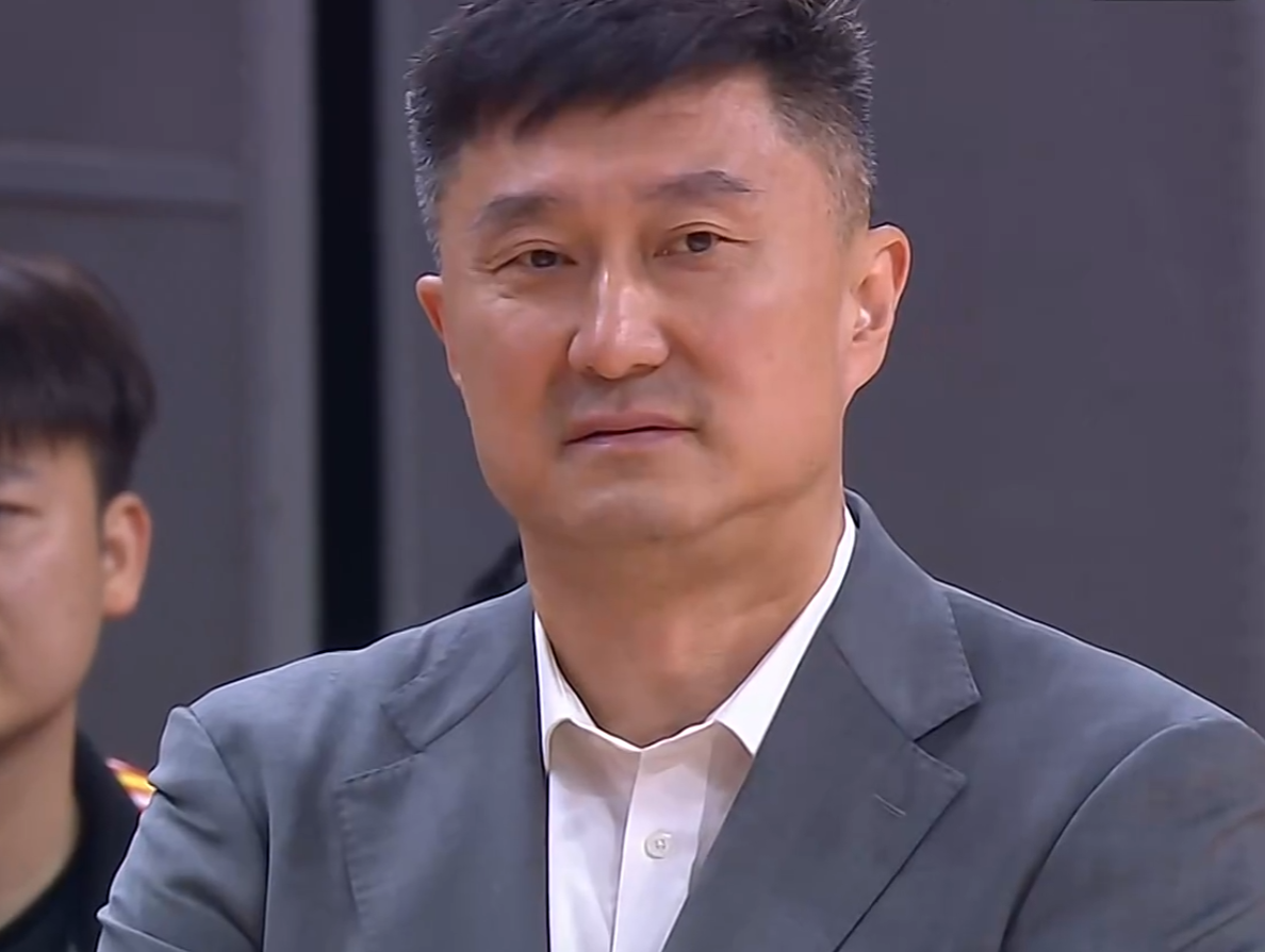 开云体育官网-CBA疯狂一夜！广东完成大逆转，北京1分险胜山西，北控大胜吉林