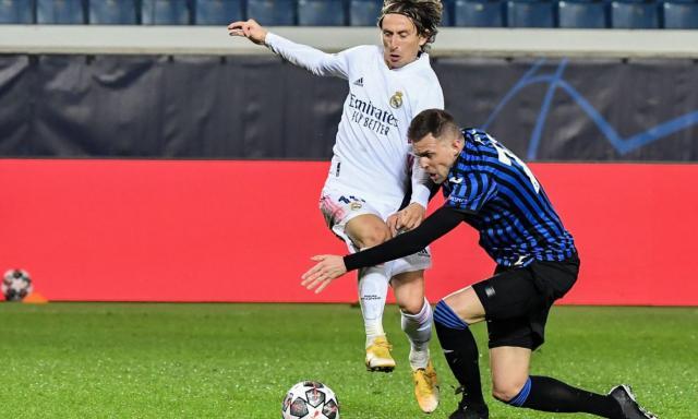 1614218083025057434.jpg 开云体育官网-伊利契奇不满被换下 亚特兰大将帅失和有“续集”?